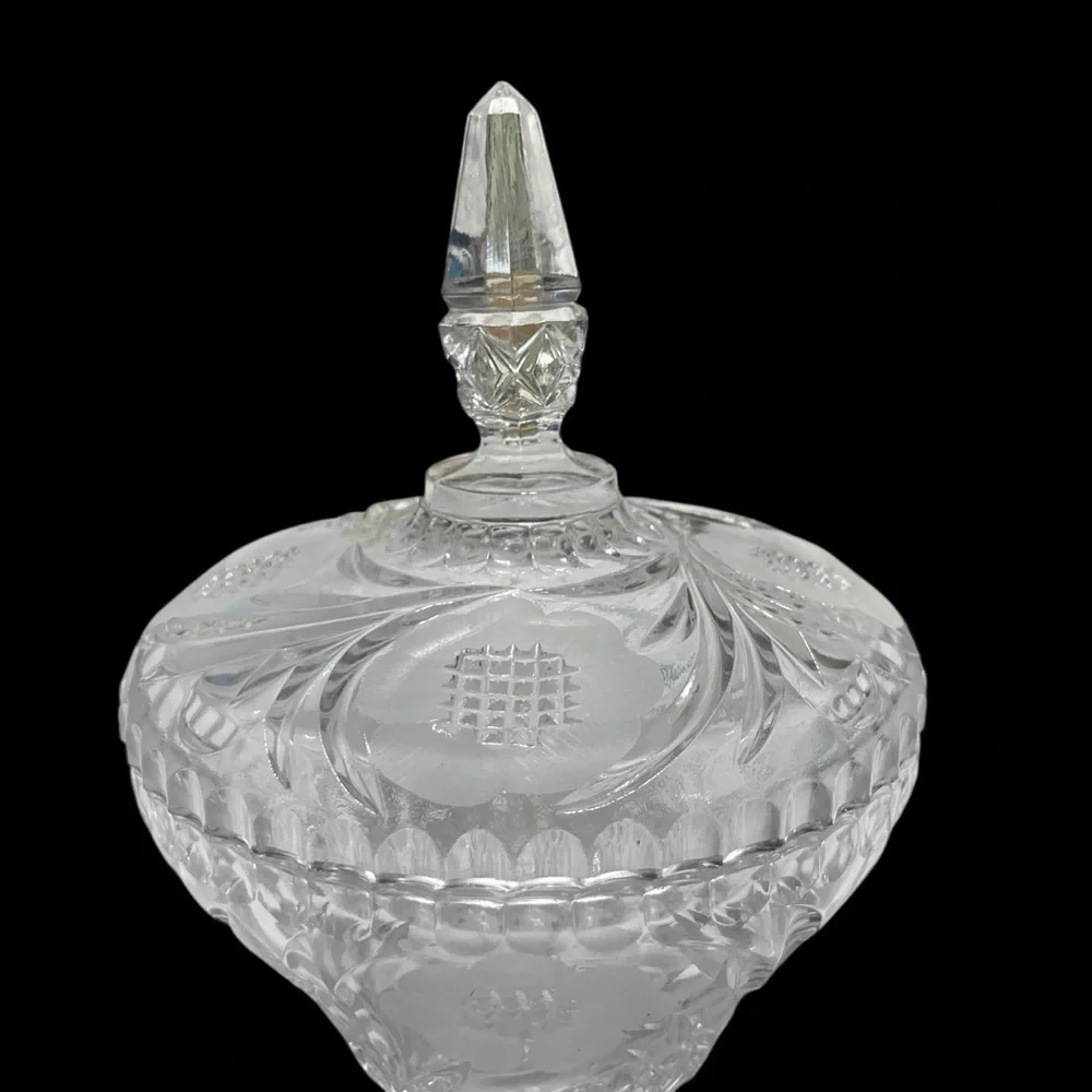 Vtg EAPG Footed Bowl & Lid Candy Dish Clear Glass Etched Flowers Leaves Design